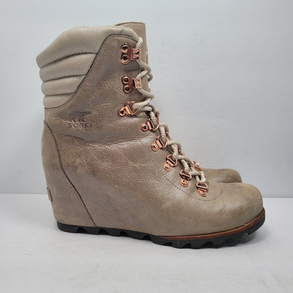 Sorel Conquest Holiday Women's Taupe Wedge Boots NL2771-2714 US Size 10 - Picture 1 of 11